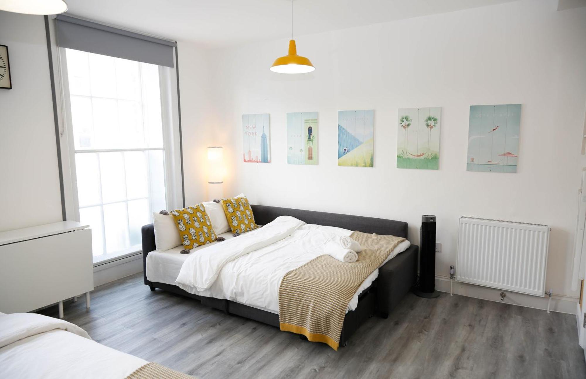 Luxury Rooms In Camden Town Near Shops, Cafes, Bars & Metro With Shared Bathrooms Лондон Экстерьер фото