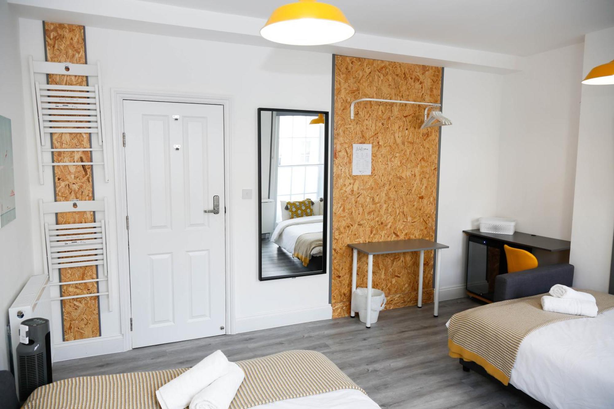 Luxury Rooms In Camden Town Near Shops, Cafes, Bars & Metro With Shared Bathrooms Лондон Экстерьер фото