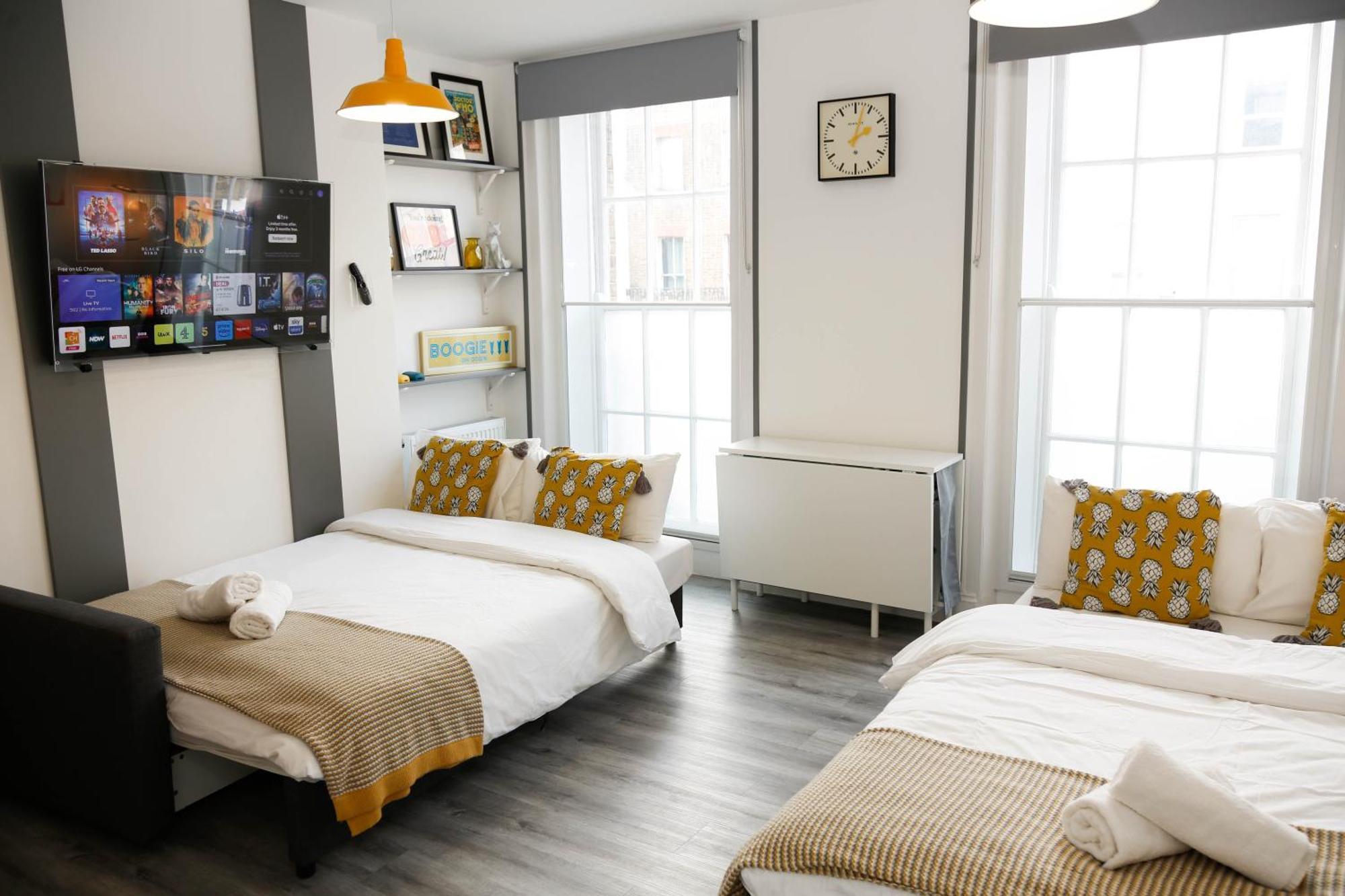 Luxury Rooms In Camden Town Near Shops, Cafes, Bars & Metro With Shared Bathrooms Лондон Экстерьер фото