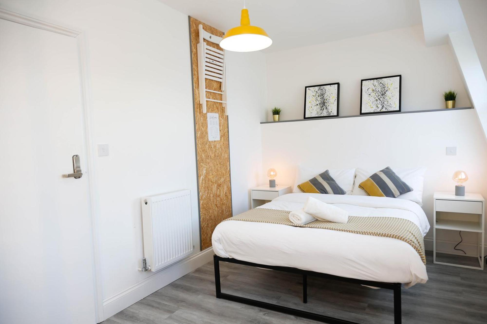 Luxury Rooms In Camden Town Near Shops, Cafes, Bars & Metro With Shared Bathrooms Лондон Экстерьер фото