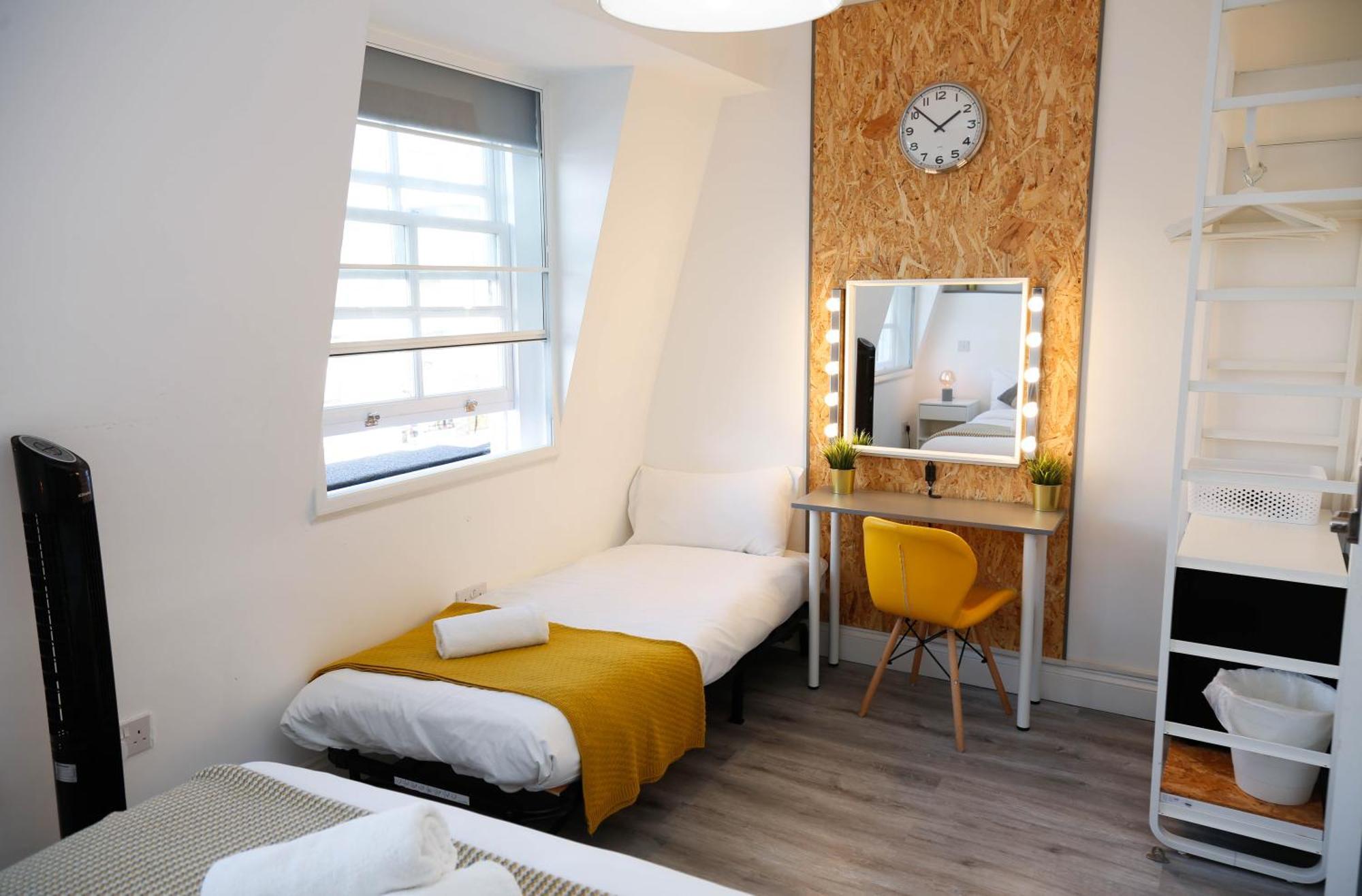 Luxury Rooms In Camden Town Near Shops, Cafes, Bars & Metro With Shared Bathrooms Лондон Экстерьер фото