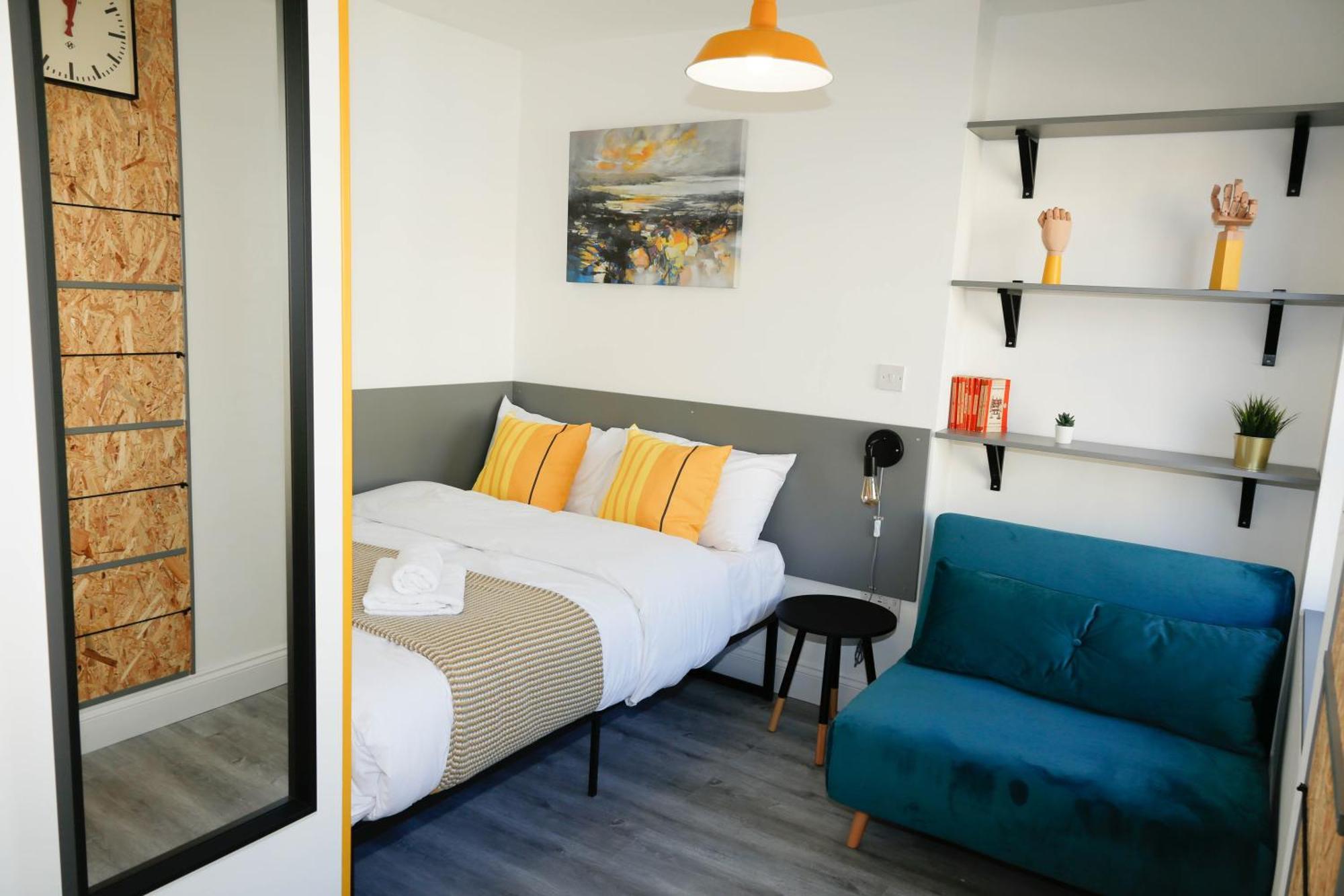 Luxury Rooms In Camden Town Near Shops, Cafes, Bars & Metro With Shared Bathrooms Лондон Экстерьер фото